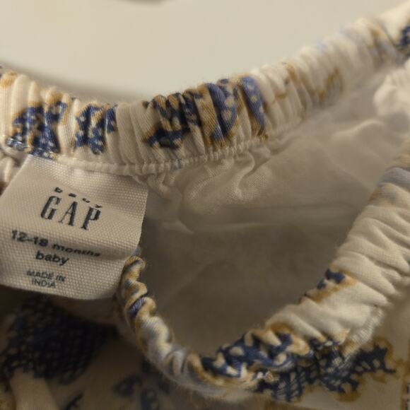 Baby Gap Smocked Floral Outfit 12-18mos. - Picture 4 of 4